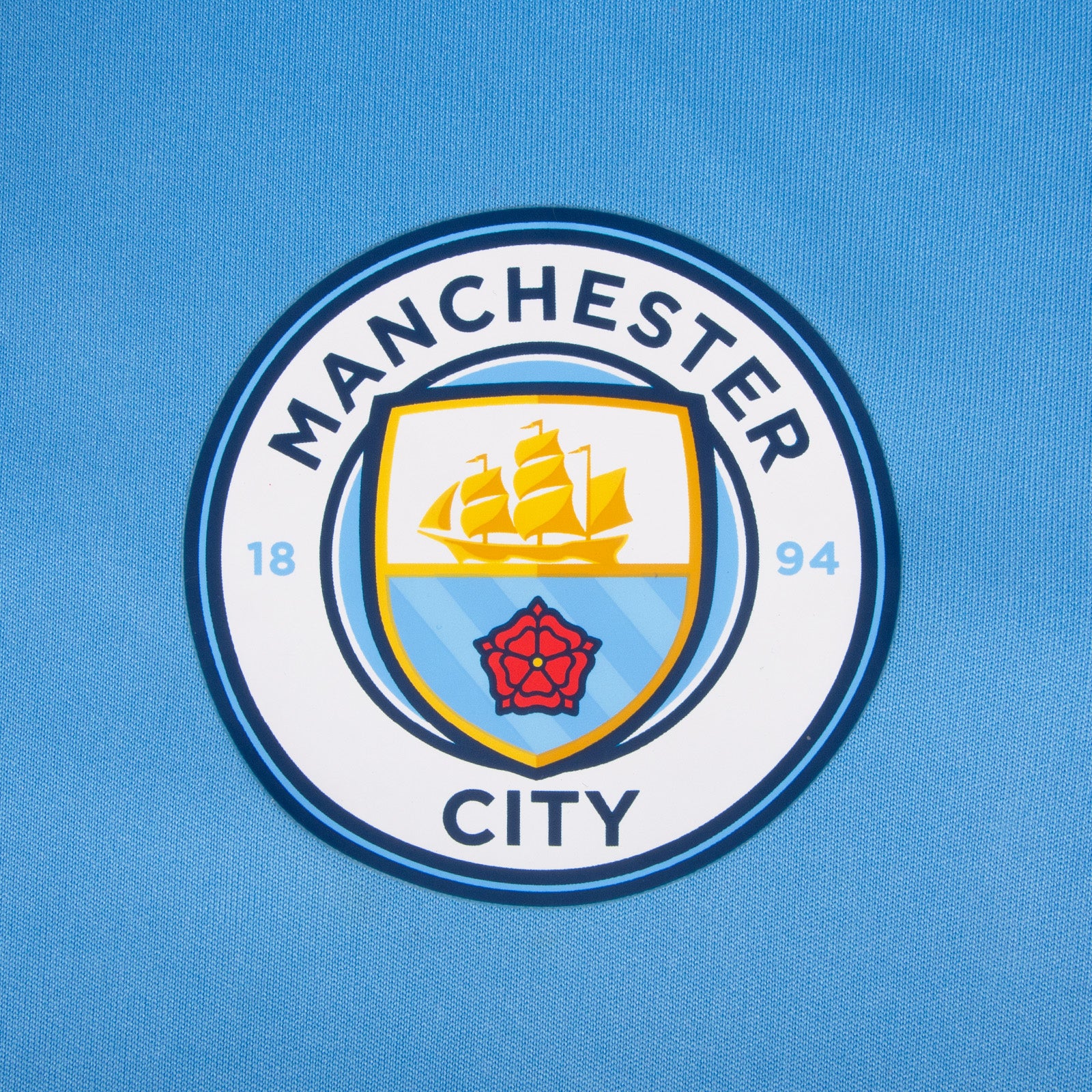 Man City kids T-shirt in sky blue with club crest to chest