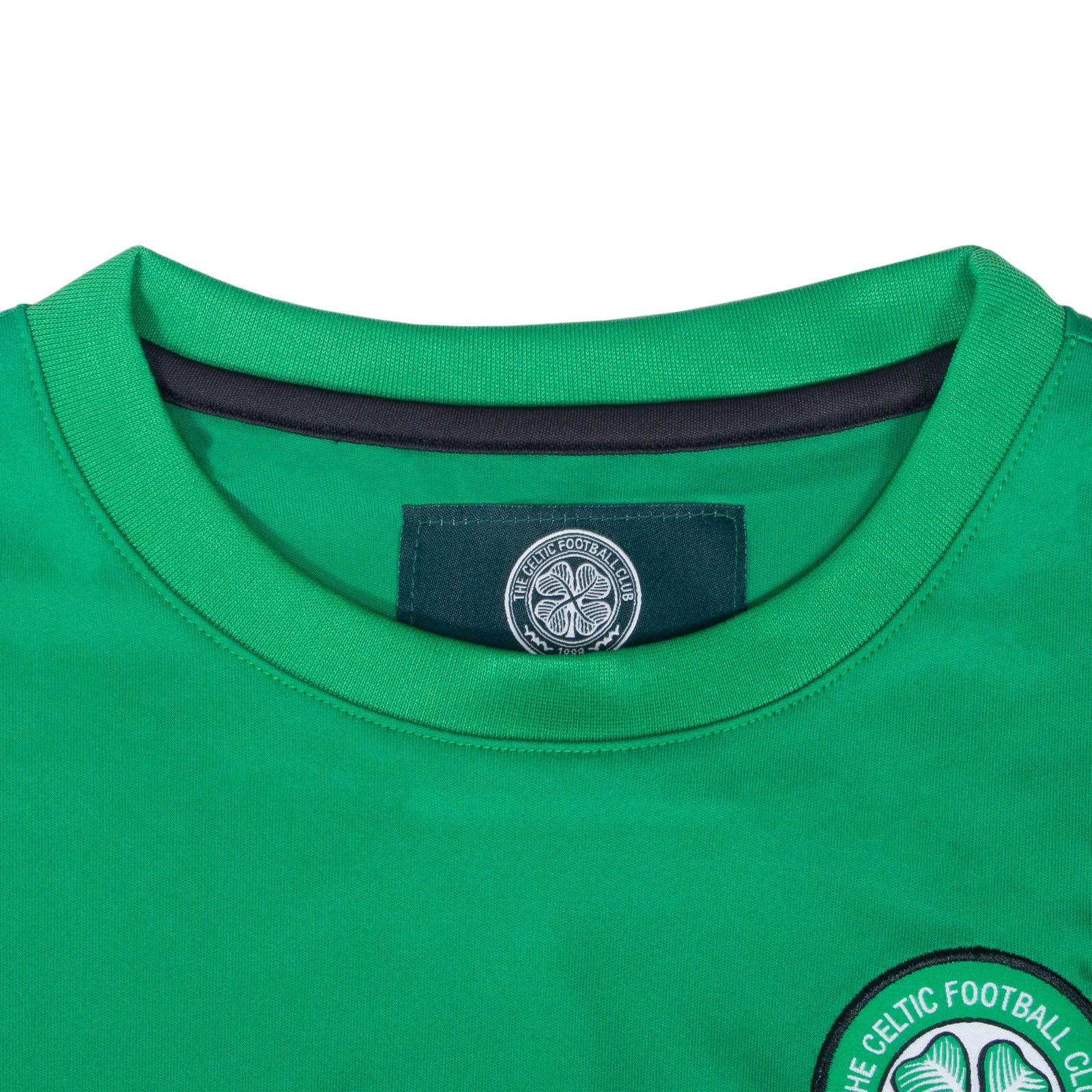 Celtic kids T-shirt in green with club crest to chest