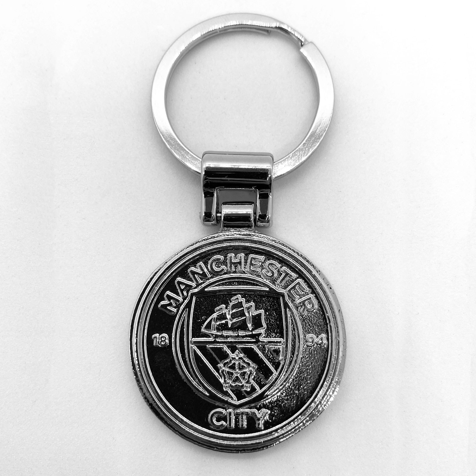 Man City pen and keyring set in silver with club crest in club design gift box