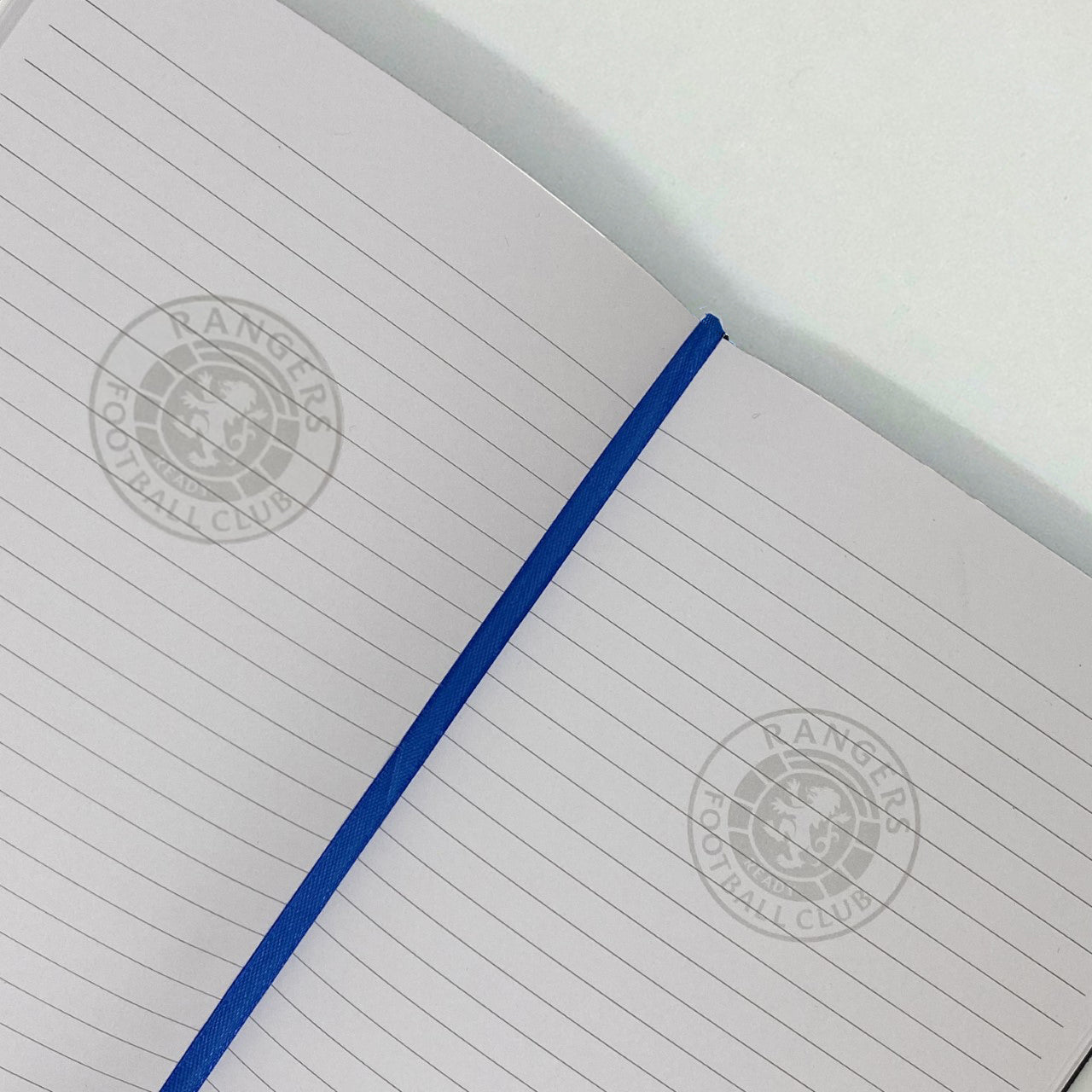 Rangers notebook & pen in black with silver foil crest in club design gift box.