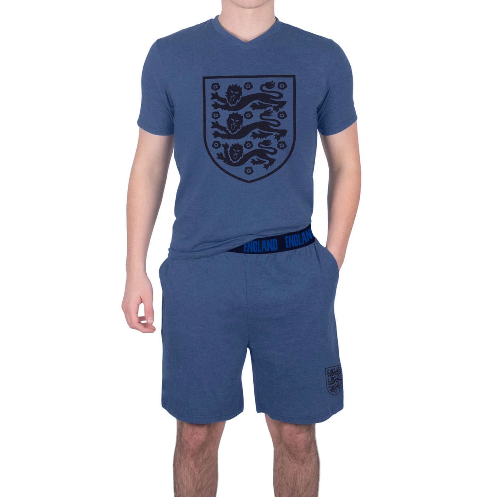 England adults short pyjamas in navy marl. T-shirt and shorts set featuring the three lions crest plus 'ENGLAND text to the waistband