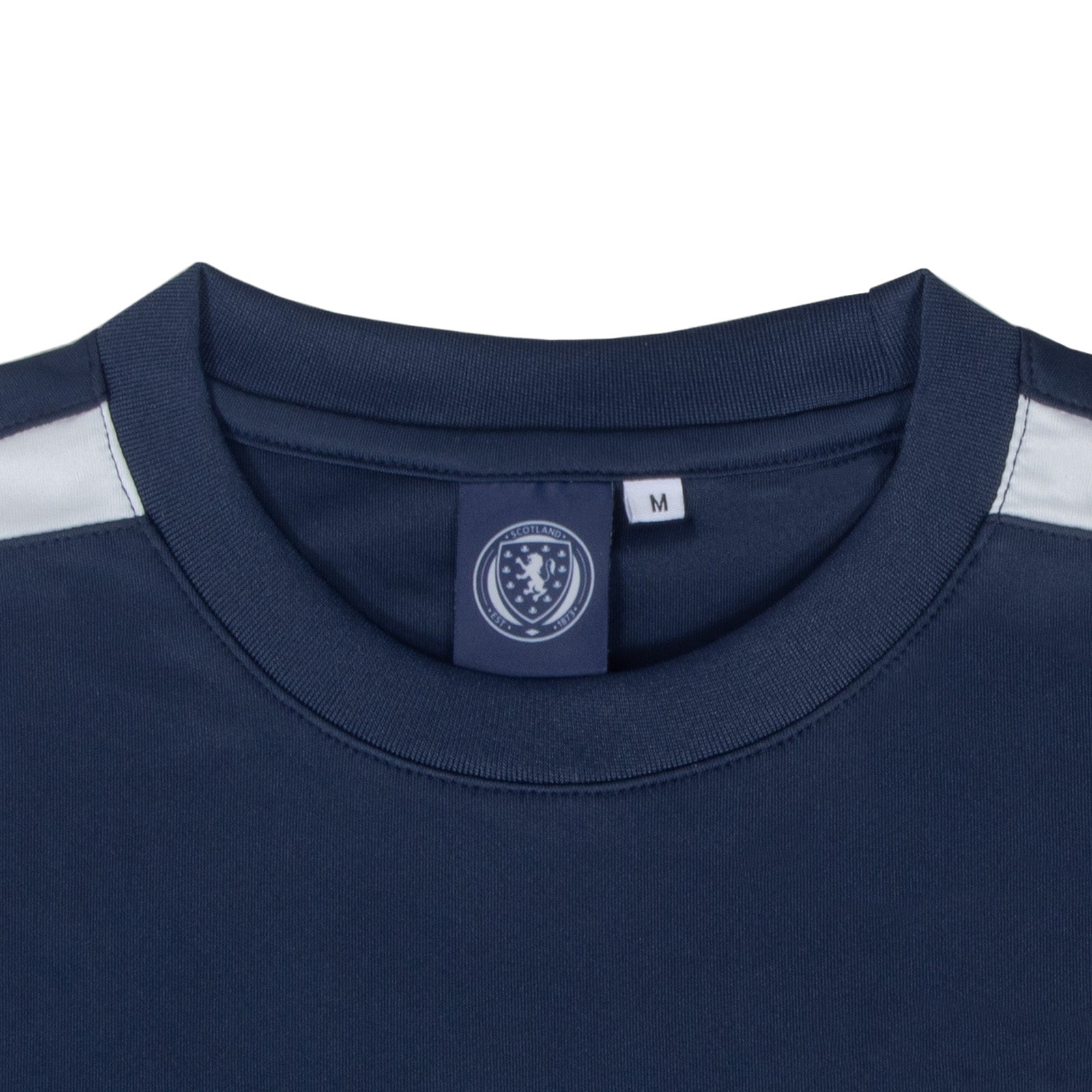 Scotland adults poly T-shirt in navy blue with national team crest to chest.