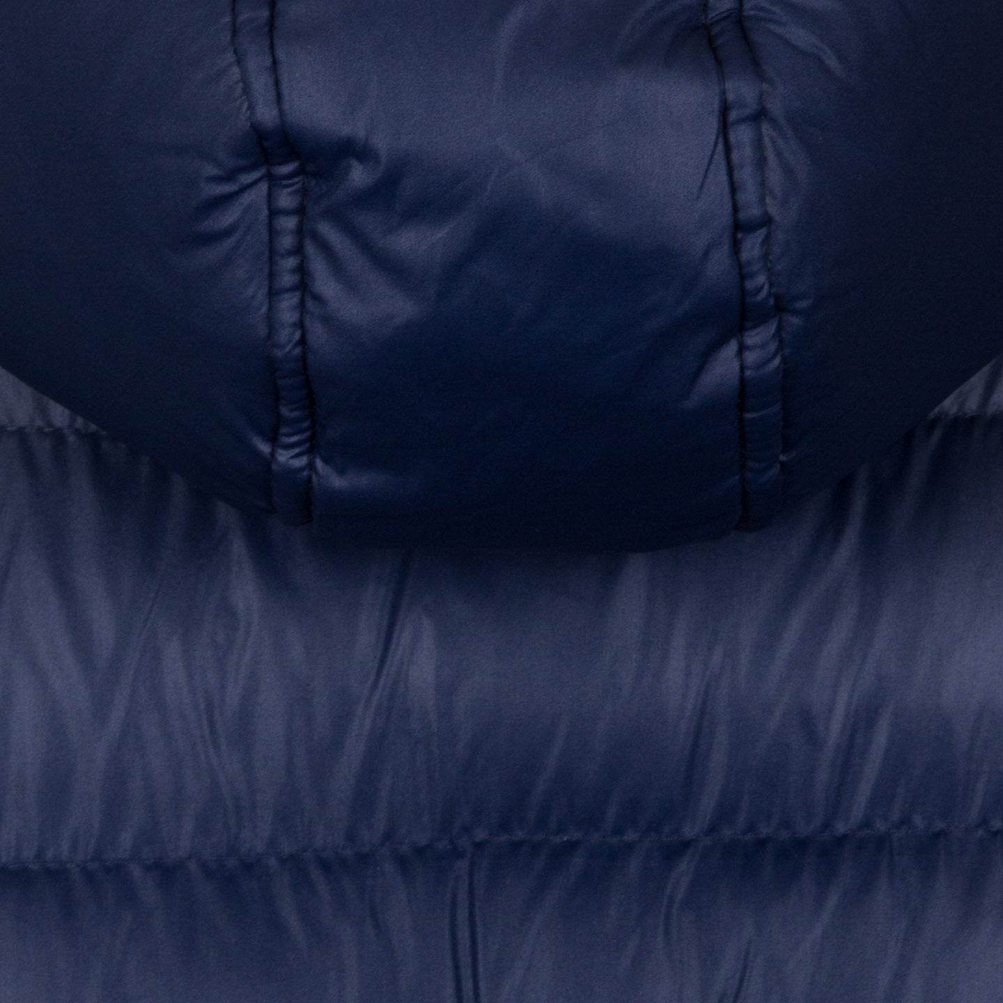 Spurs adults quilted jacket in navy blue with club crest print to chest.