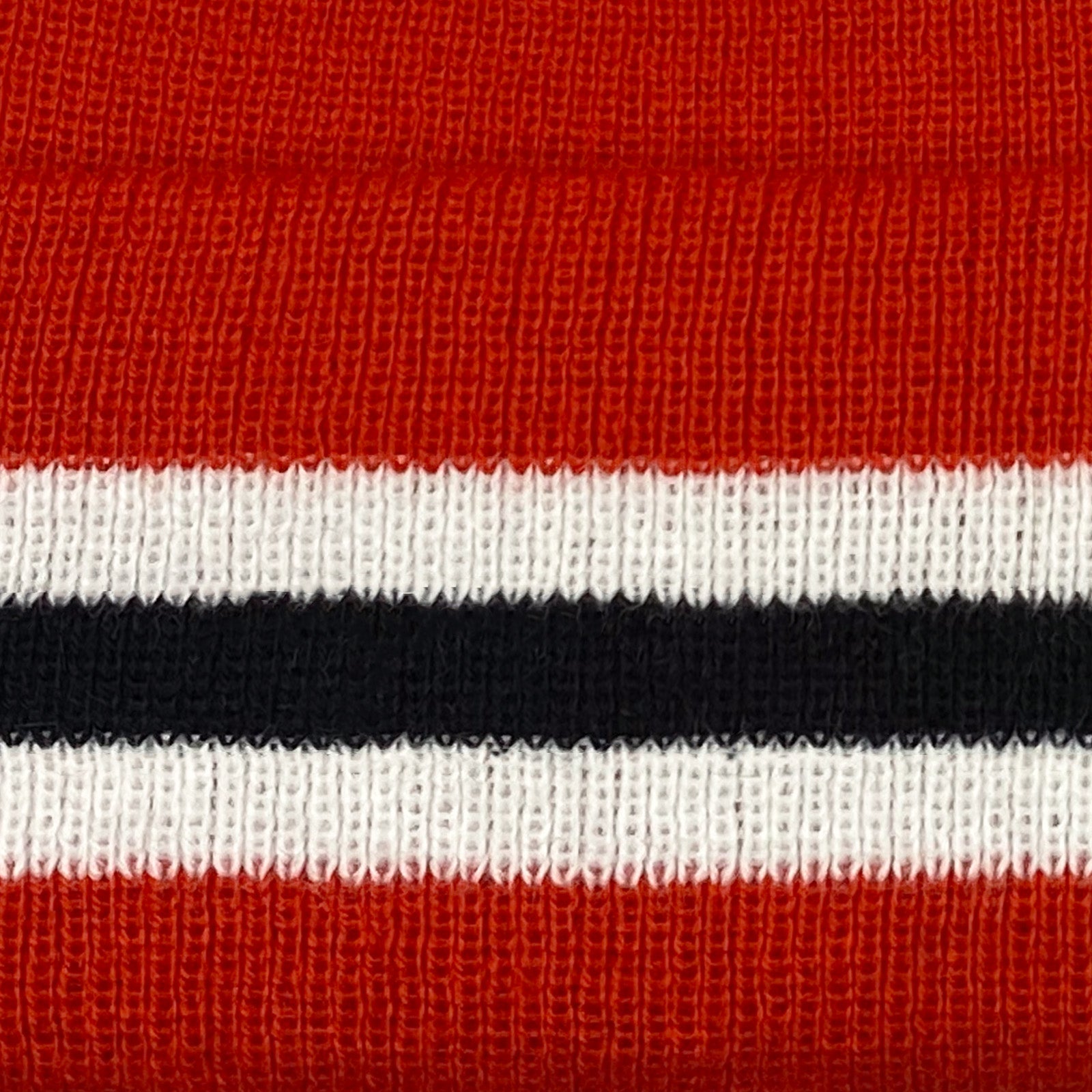 Manchester United bobble hat in red with text