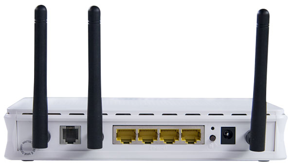 Billion BiPAC 7300N rear