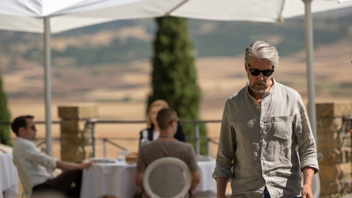 succession-hbo-se-e9-finale-alan-ruck