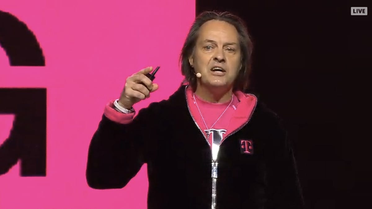 tmobile-johnlegere-uncarrier10.png