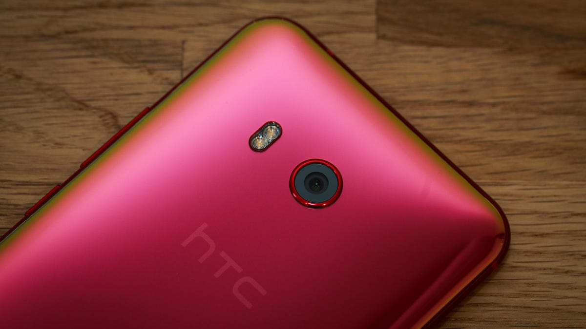htc-u11-solar-red-0363-011