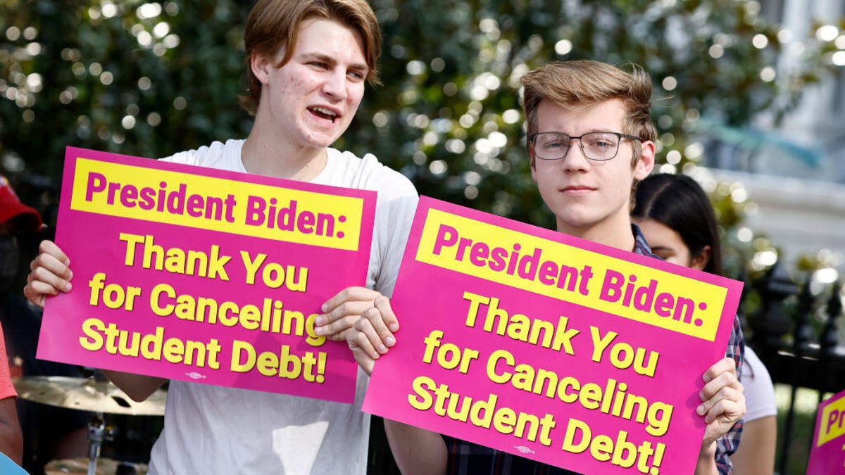 Student loan borrowers at a rally outside the White House
