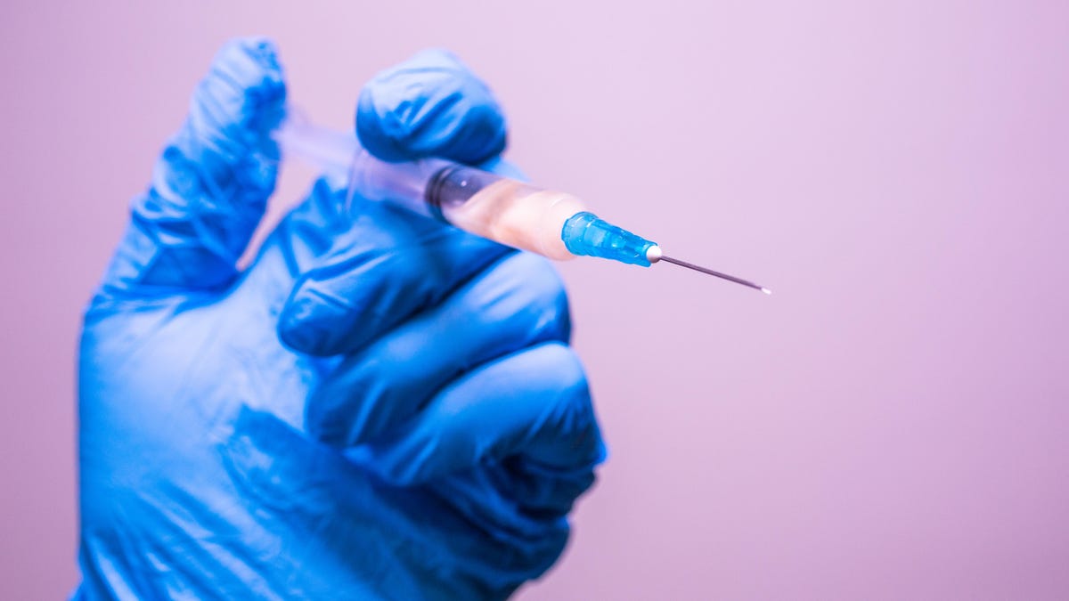 004-syringe-glove-mask-covid-coronavirus-vaccine-pfizer-moderna-astrazenica-race-stock-prices-biosecurity