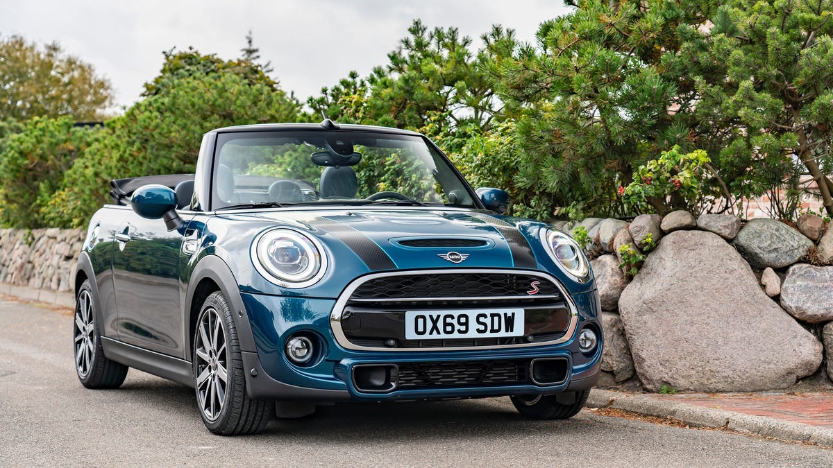 2021 Mini Cooper Sidewalk Edition