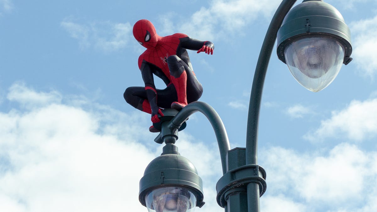 spider-man-no-way-home-df-00994-r