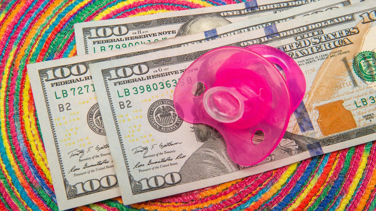 008-cash-stimulus-child-tax-credit-3600-calculator-cnet-2021-2020-federal-government-money-baby-family-pacifier-sippy