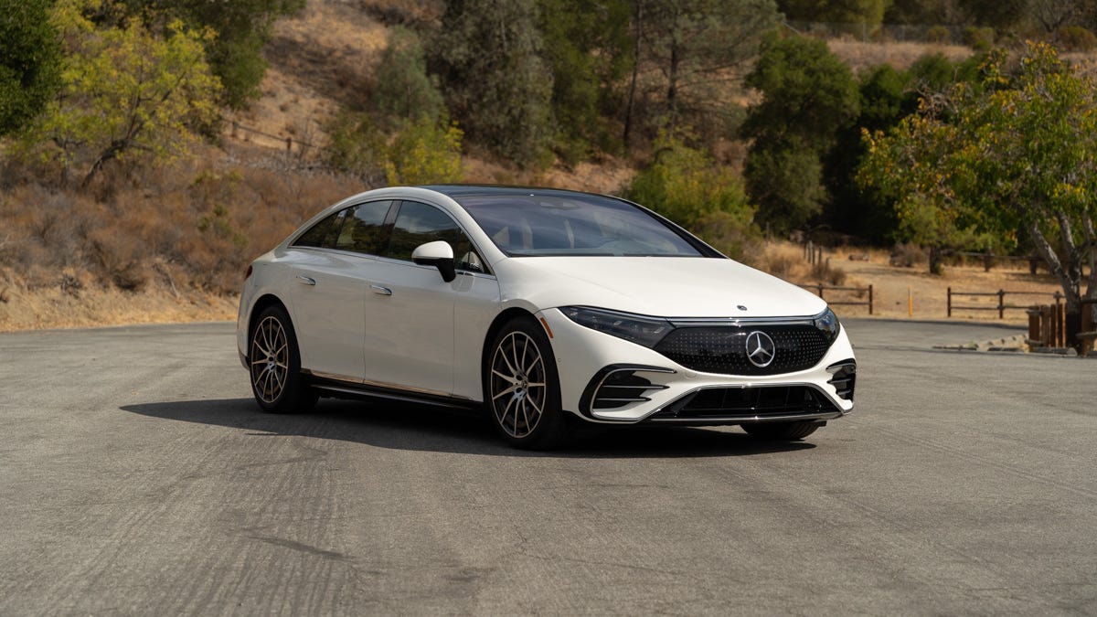 mercedes-benz-eqs-580-2022-736710