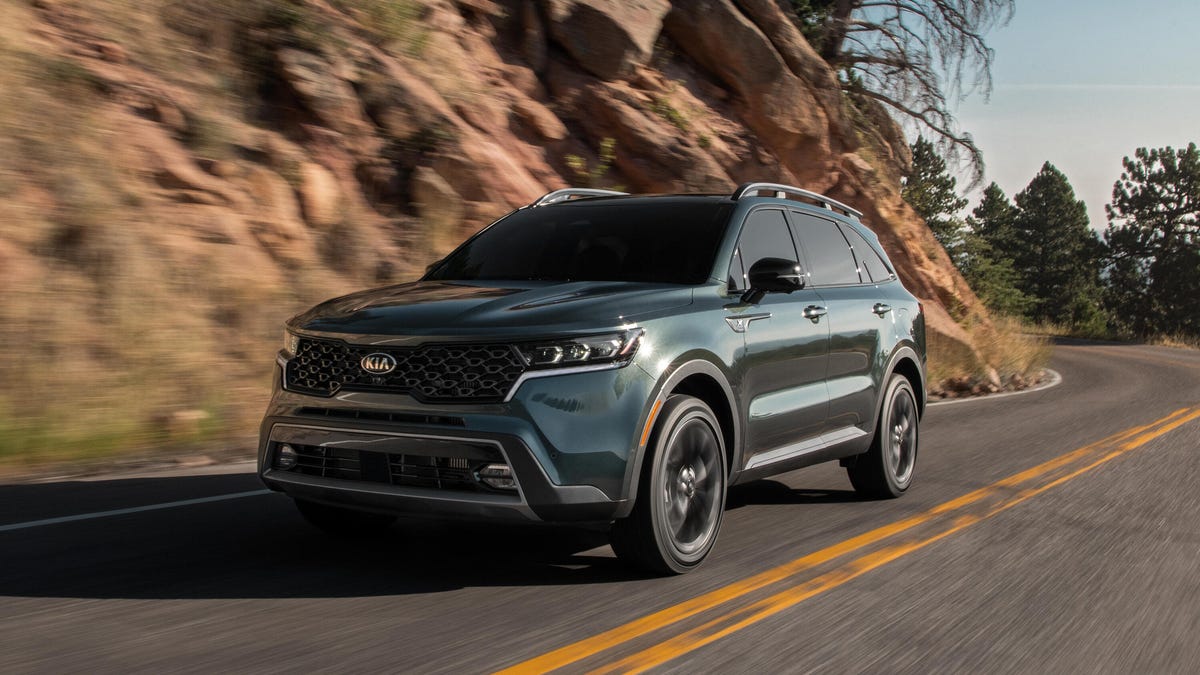 2021-kia-sorento-x-line-promo