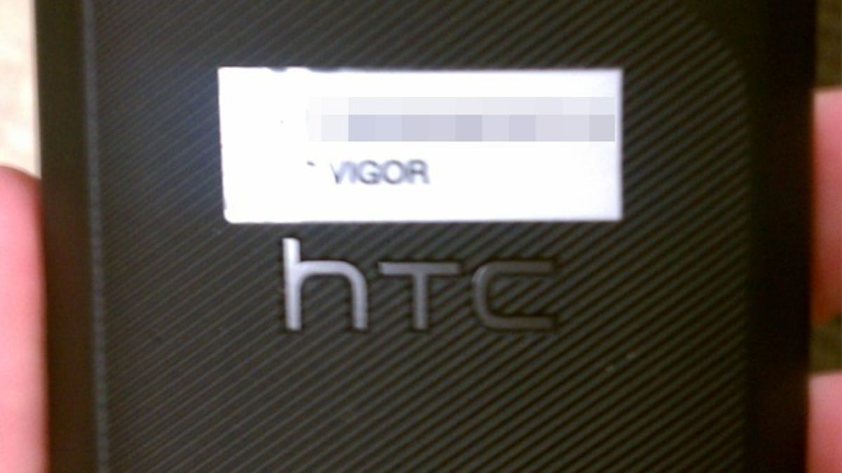 htc-vigor_back_wild.jpg