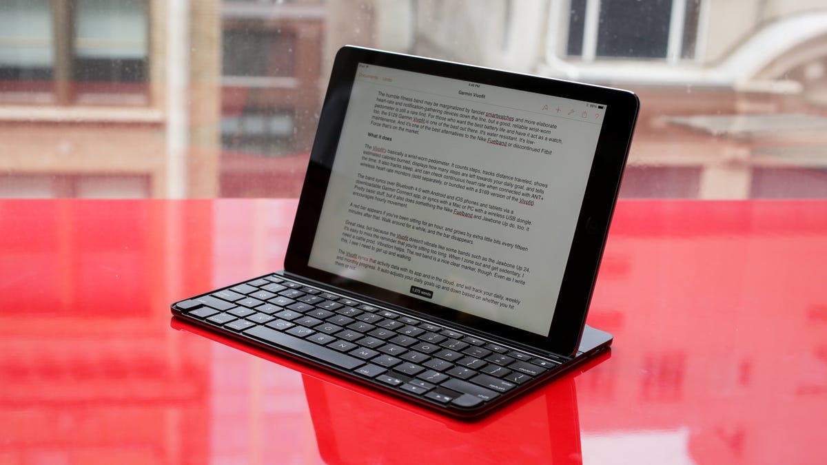 logitech-ultrathin-keyboard-cover-ipad-air-2014-product-photos02.jpg