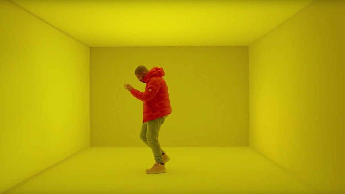 Drake Performs At l'AccorHotels Arena