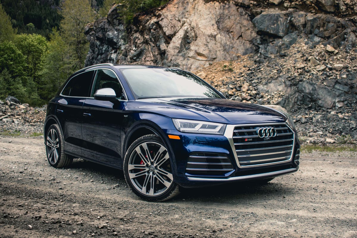 2018-audi-sq5-1.jpg
