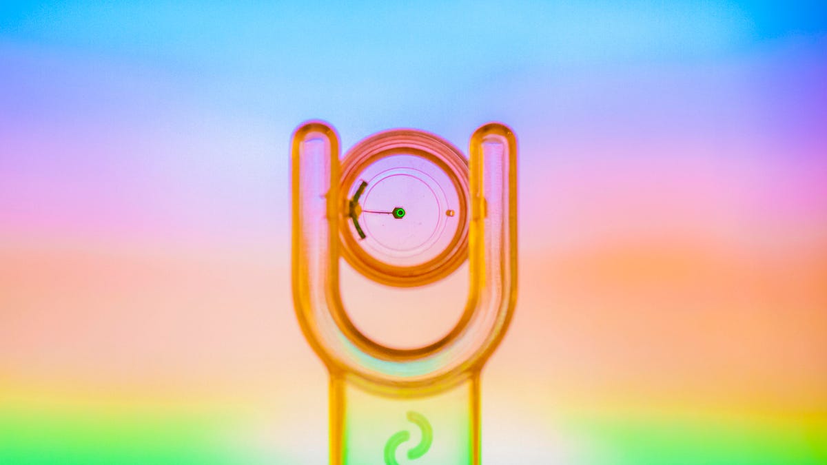 MOJO AR contact lens