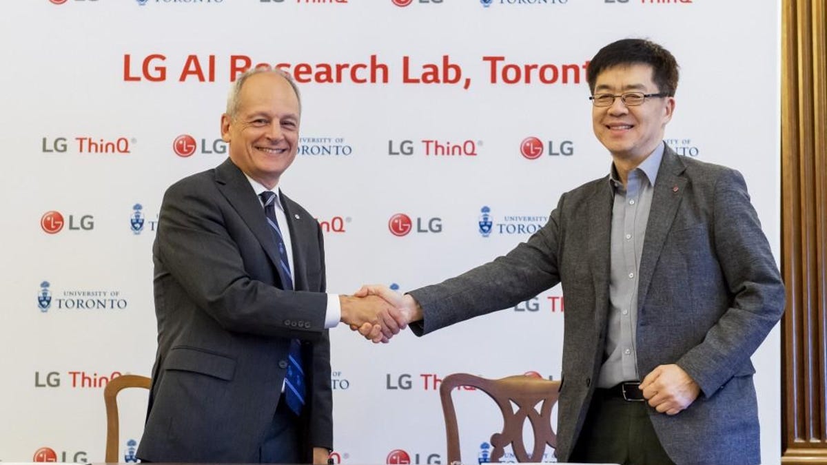 lg-ai-lab-signing-02-1024x711