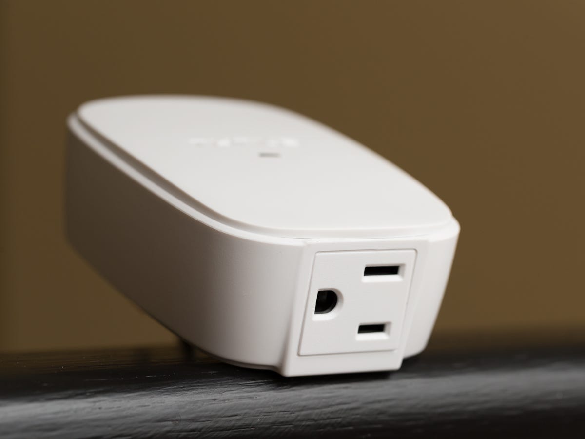 nyrius-smart-plug-product-photos-4.jpg
