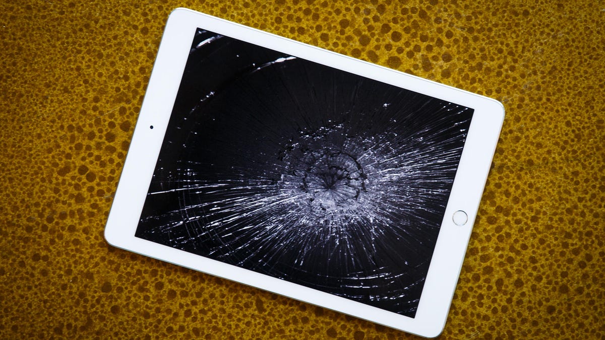 broken-screen-ipad-6200-002.jpg