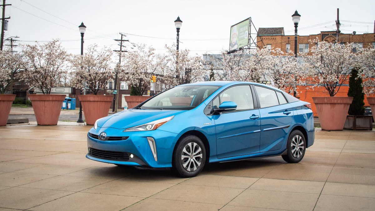 2019 Toyota Prius AWD-e