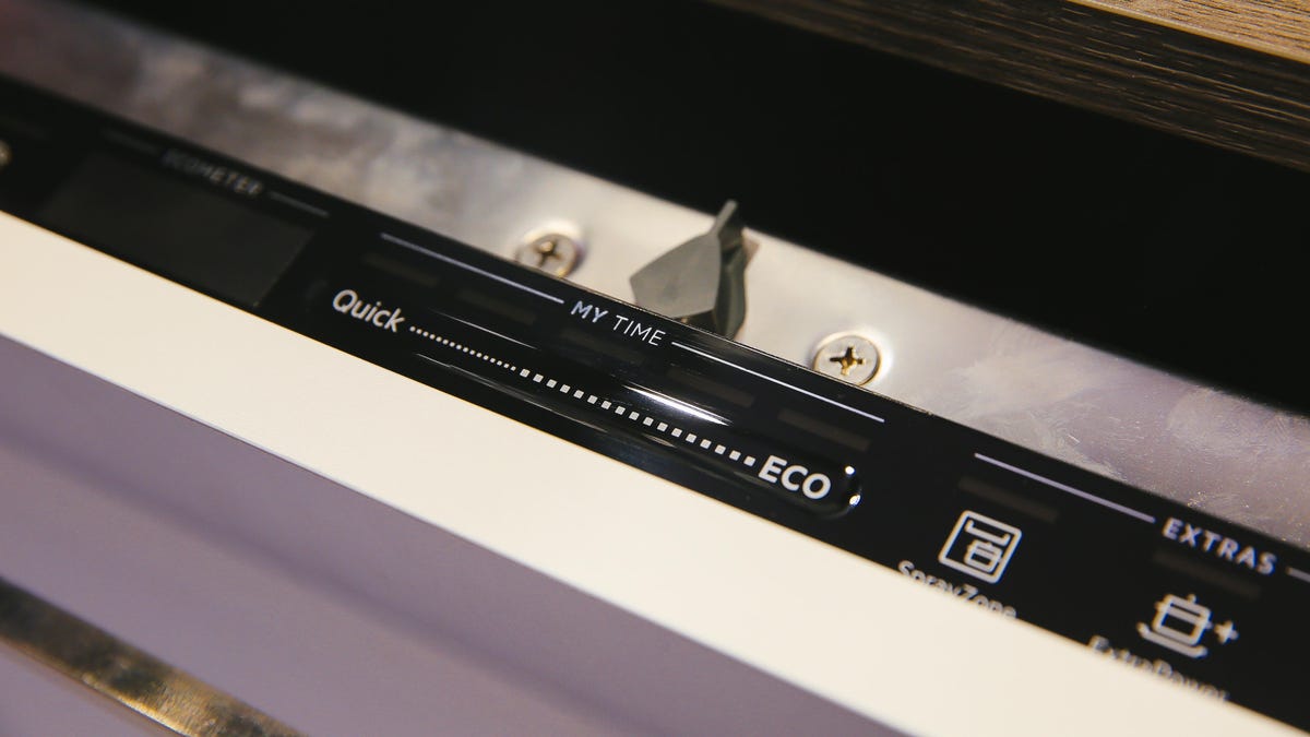 electrolux-dishwasher-quick-select-ifa-2018-product-photos-1