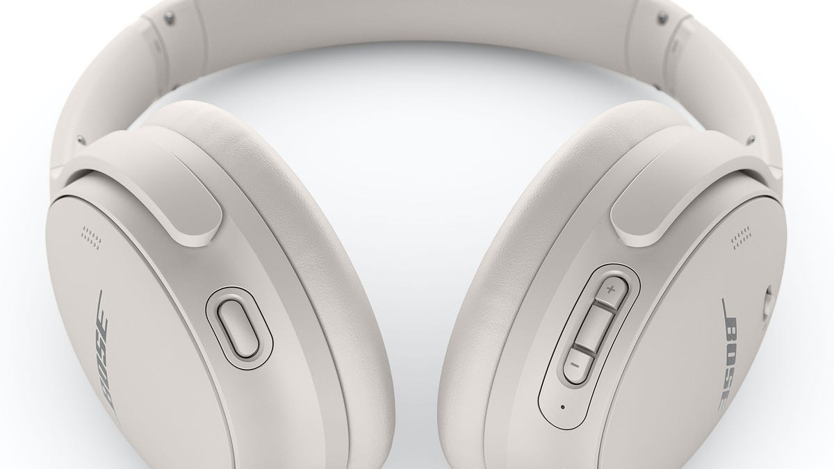 bose-qc45-white-smoke