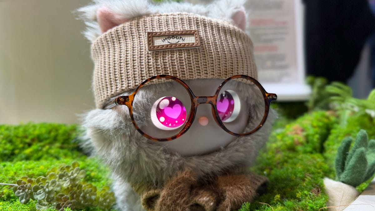 a ZTE iMoochi with glasses