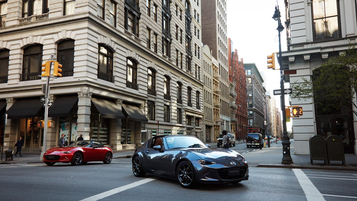 2022-mazda-mx-5-miata-033