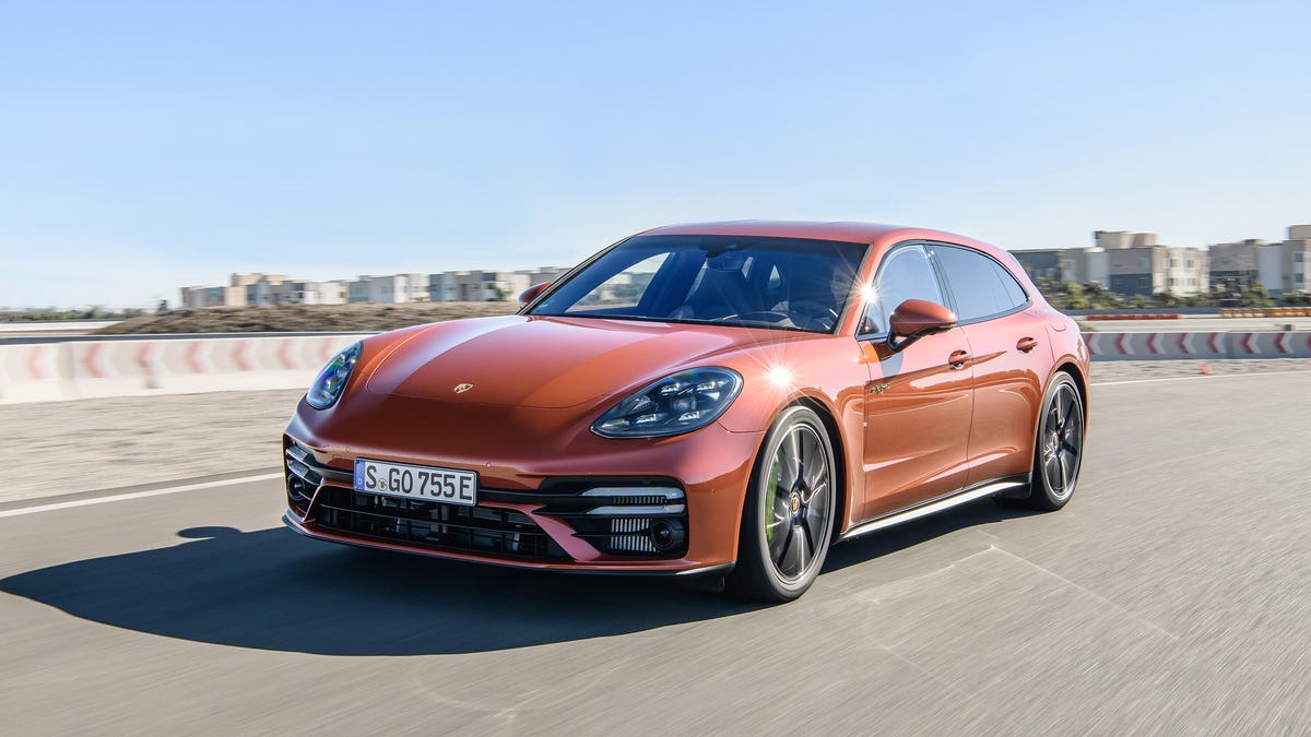 2021 Porsche Panamera Turbo S E-Hybrid Sport Turismo