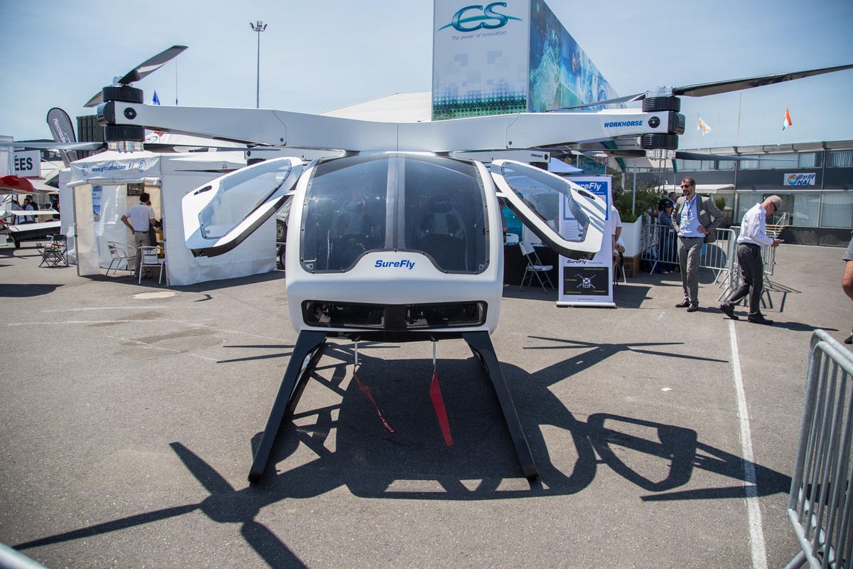 workhorse-surefly-personal-helicopter-paris-airshow
