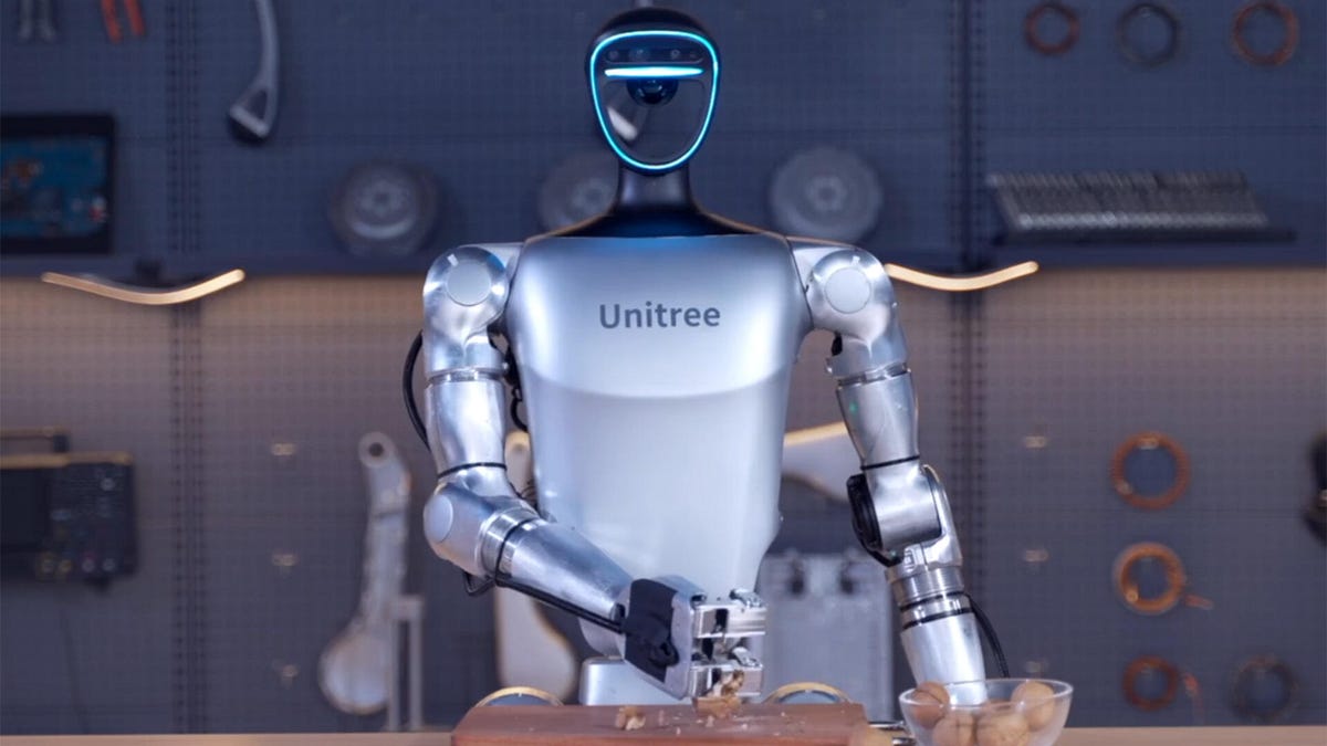 Unitree robot cracking walnuts