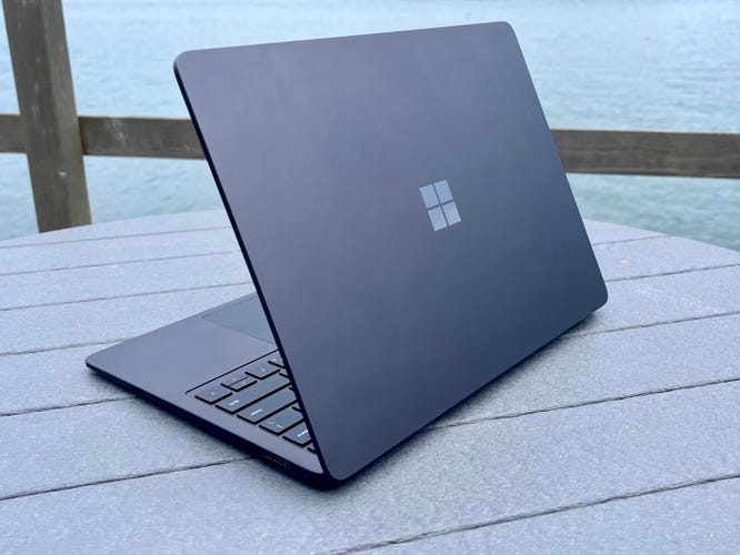Surface Laptop 7