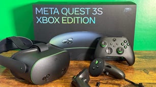 The limited edition Quest 3S Xbox Edition and its accessories in front of its box