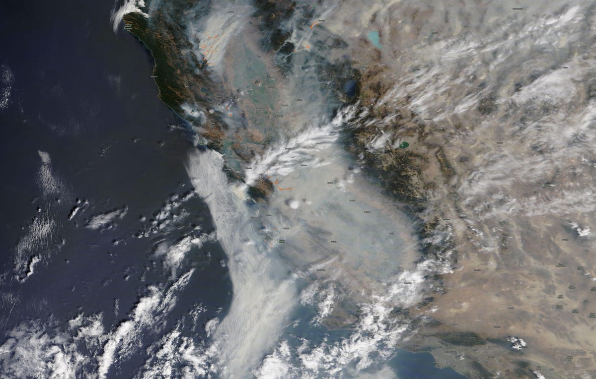 01-overview-of-california-wildfires-22august2020-nasa-terra-modis-with-fire-detections-in-orange