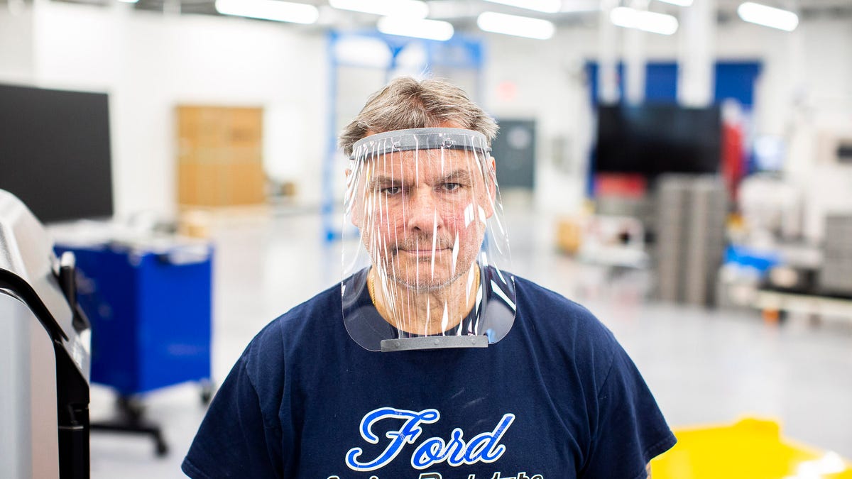 Ford 3D-printed face shield