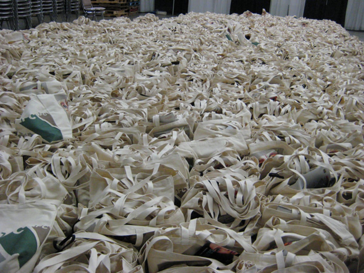 SXSWi-Sea_of_bags_2010.jpg