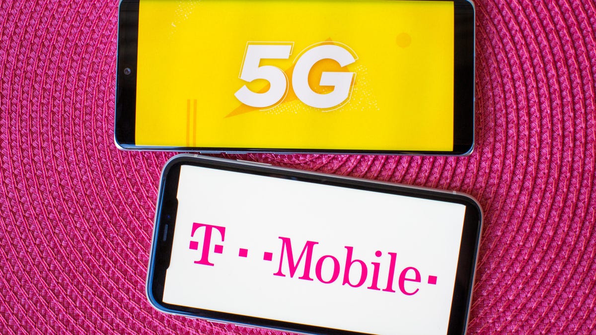 tmobile-5g-logo-phone-4330