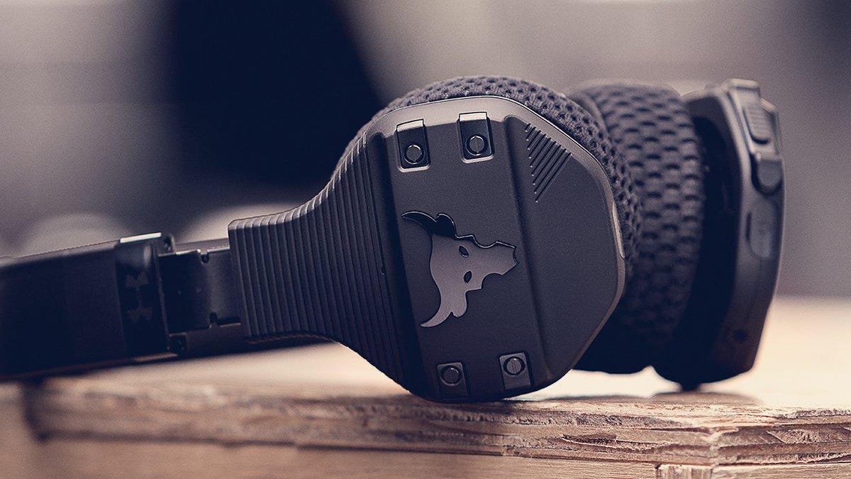 180227-rockone-headphones-pdp-hero