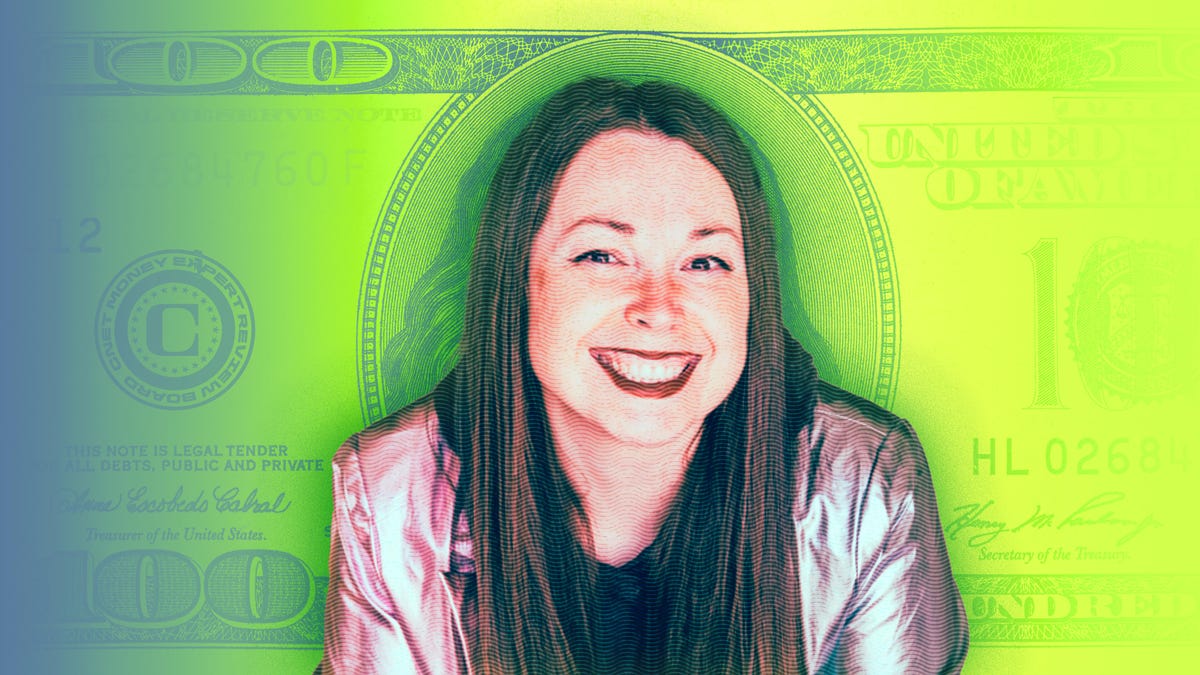 headshot of Daniella Flores