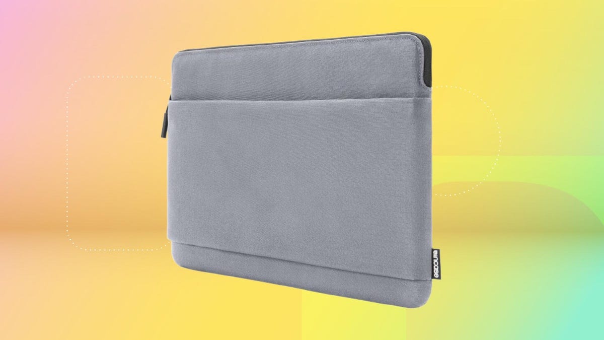Incase 14-inch laptop sleeve
