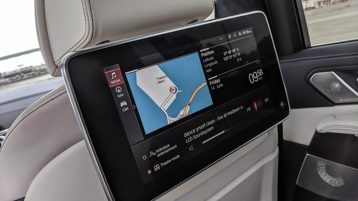 bmw-x7-xdrive40i-2019-095815