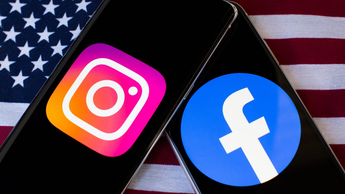 instagram-facebook-logo-phone-united-states-flag-4544