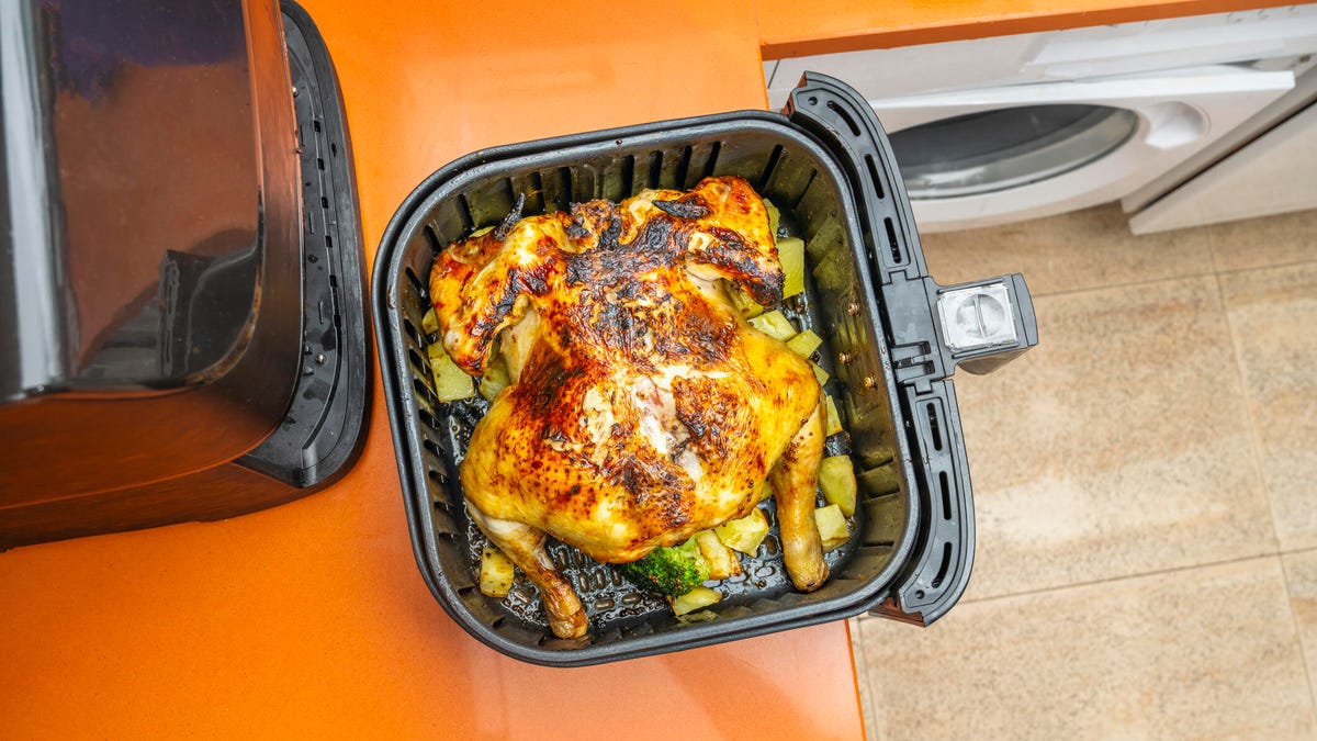 air fryer with whole chicken