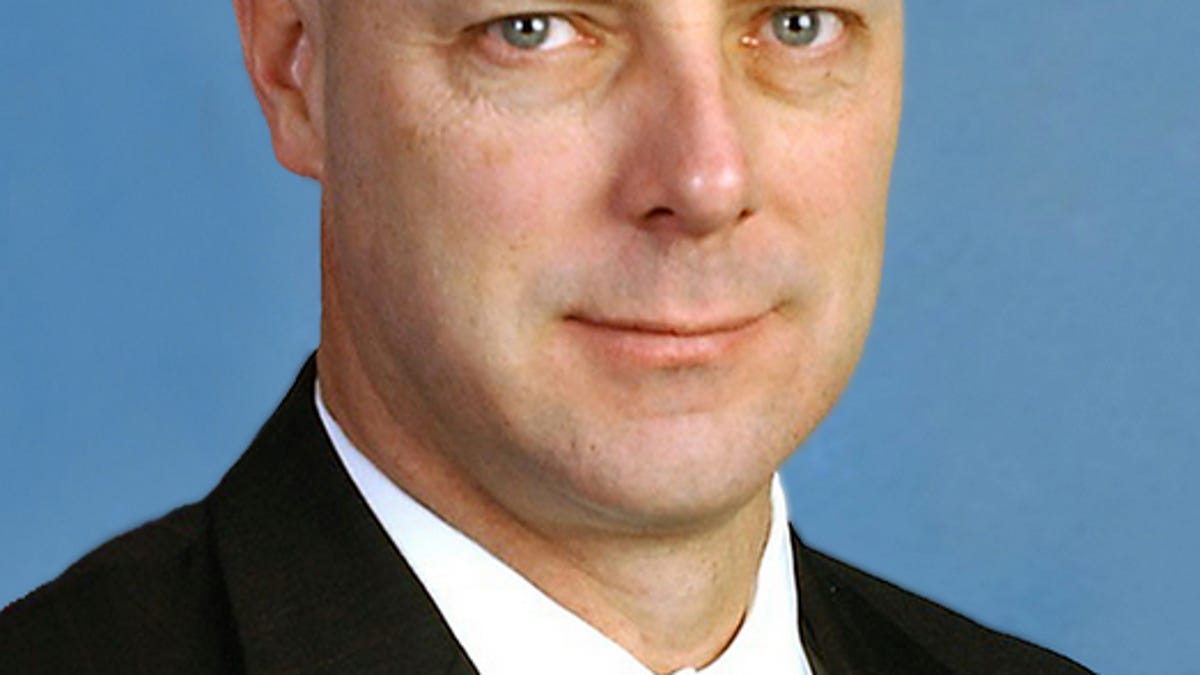 Ex-FBI cyber cop Shawn Henry joins security firm CrowdStrike.