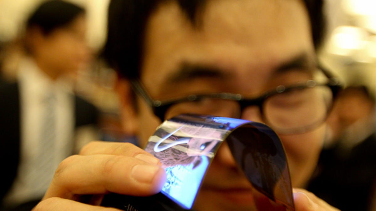 Samsung's bendable AMOLED display