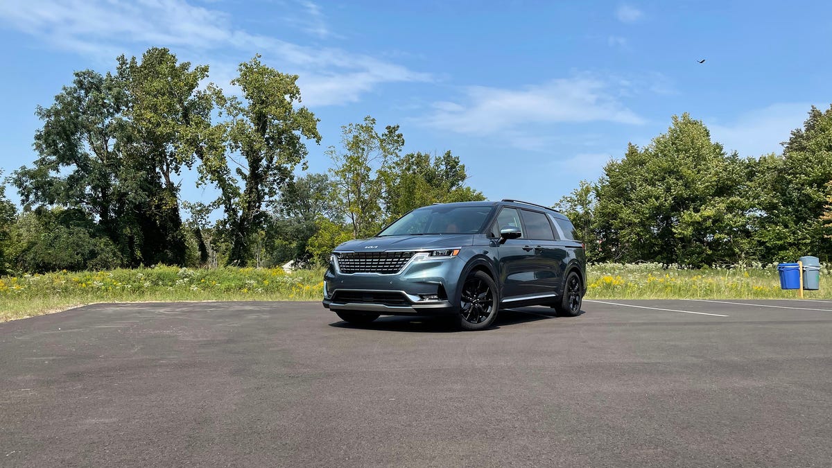 2022 Kia Carnival long-term